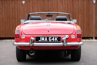 Lot 334 - 1972 MG B V8 Roadster