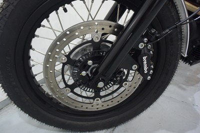 Lot 100 - 2016 Moto Guzzi V7 Stornello