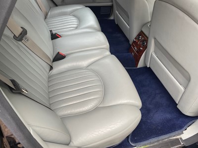 Lot 73 - 1999 Bentley Arnage