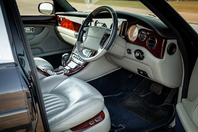 Lot 73 - 1999 Bentley Arnage