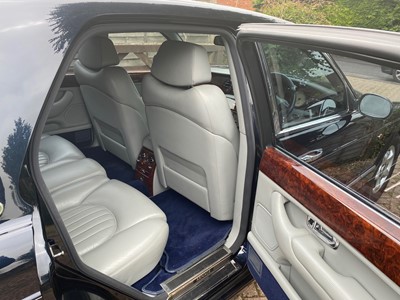 Lot 73 - 1999 Bentley Arnage