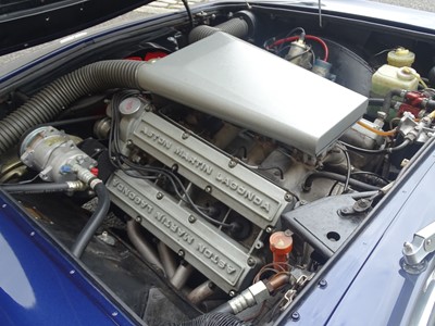 Lot 78 - 1977 Aston Martin V8 'S'