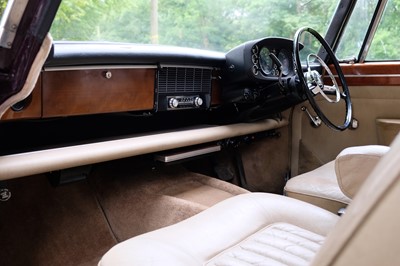 Lot 325 - 1967 Rover P5 Coupe