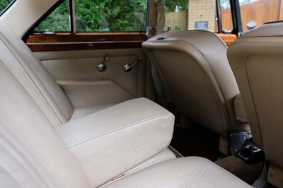 Lot 325 - 1967 Rover P5 Coupe