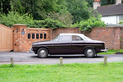 Lot 325 - 1967 Rover P5 Coupe