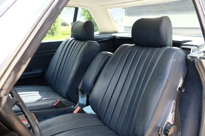 Lot 88 - 1983 Mercedes-Benz 380SL