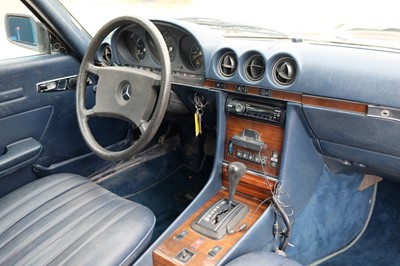 Lot 88 - 1983 Mercedes-Benz 380SL