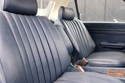 Lot 88 - 1983 Mercedes-Benz 380SL