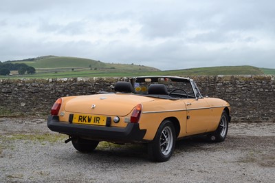 Lot 77 - 1977 MG B Roadster