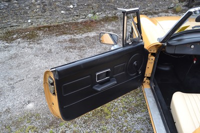 Lot 77 - 1977 MG B Roadster