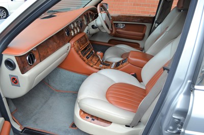 Lot 60 - 1998 Bentley Arnage