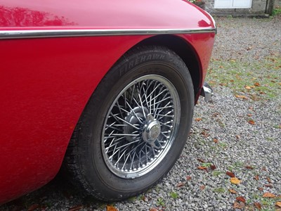 Lot 59 - 1970 MG B V8 Roadster