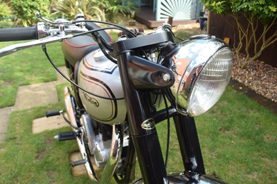 Lot 29 - 1953 Norton ES2