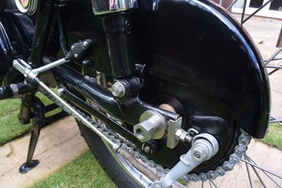 Lot 29 - 1953 Norton ES2