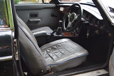 Lot 54 - 1979 MG B GT