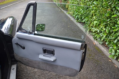 Lot 54 - 1979 MG B GT