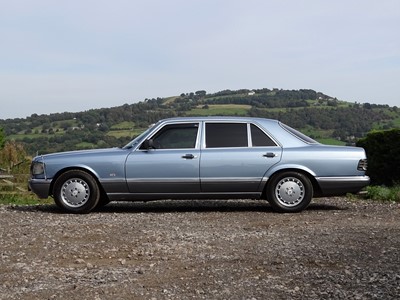 Lot 68 - 1986 Mercedes-Benz 560 SEL