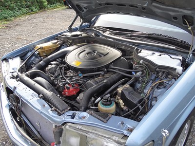 Lot 68 - 1986 Mercedes-Benz 560 SEL