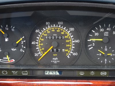 Lot 68 - 1986 Mercedes-Benz 560 SEL