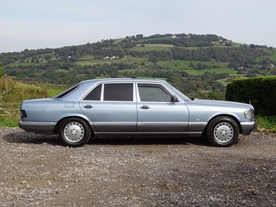 Lot 68 - 1986 Mercedes-Benz 560 SEL