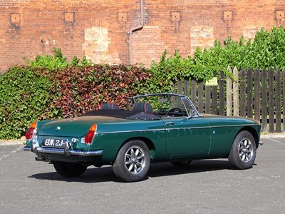 Lot 39 - 1971 MG B Roadster