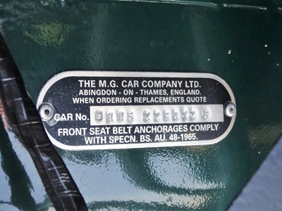 Lot 39 - 1971 MG B Roadster