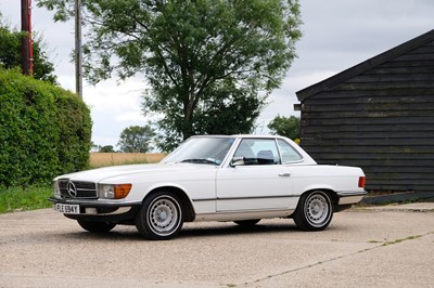 Lot 66 - 1983 Mercedes-Benz 380SL
