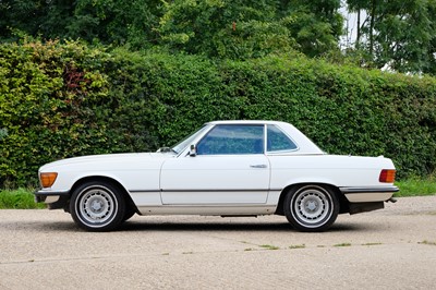 Lot 66 - 1983 Mercedes-Benz 380SL
