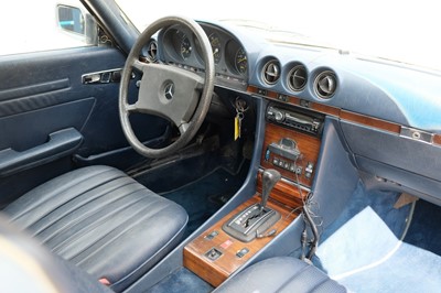 Lot 66 - 1983 Mercedes-Benz 380SL