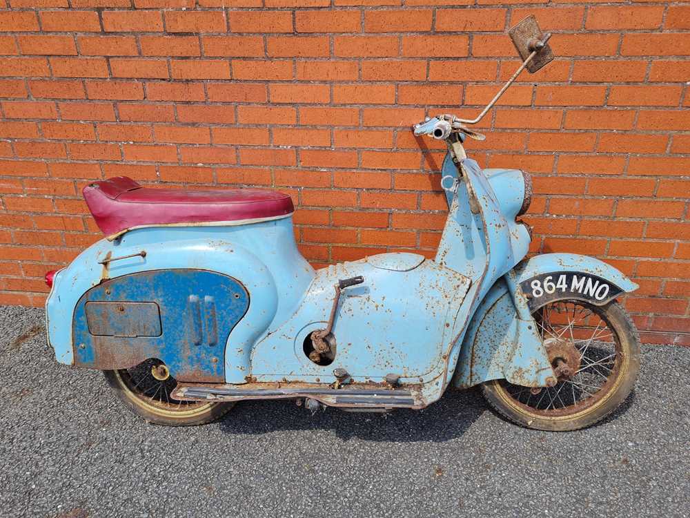 Lot 13 - 1958 Sun “Geni” Scooter