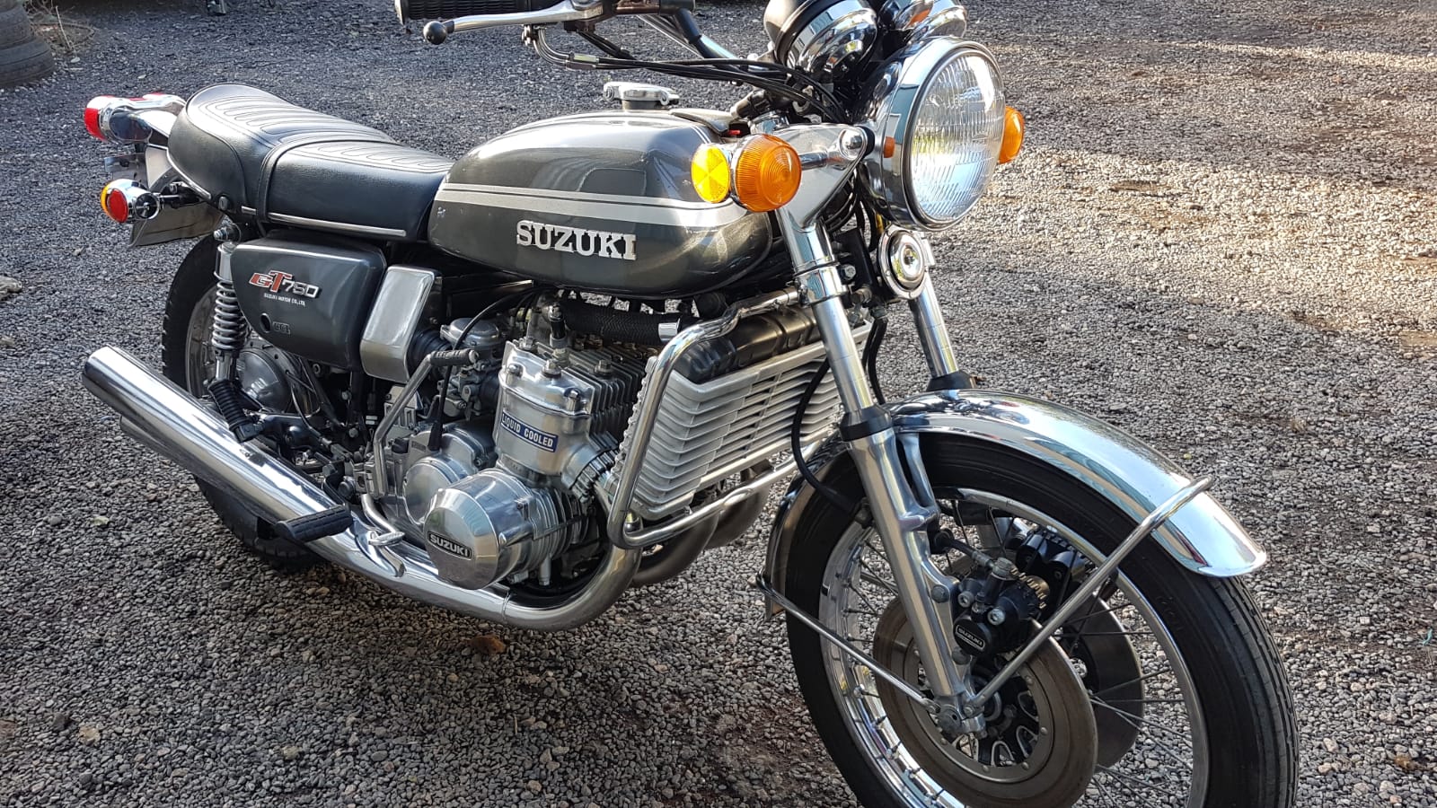 スズキGT750 モトコレクター Suzuki GT750 - 0 1 オートバイのあれこれ