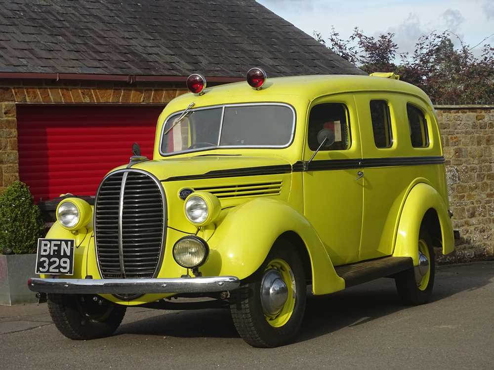Lot 35 - 1939 Ford 91C V8 Ambulance