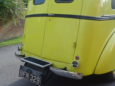 Lot 35 - 1939 Ford 91C V8 Ambulance