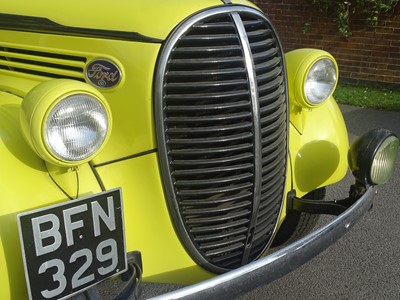 Lot 35 - 1939 Ford 91C V8 Ambulance