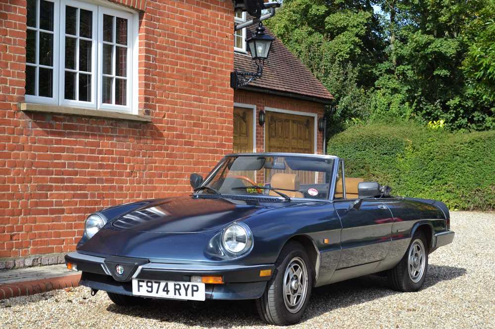 Lot 323 - 1989 Alfa Romeo Spider 2.0 S3
