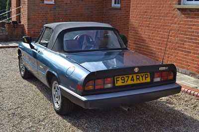 Lot 323 - 1989 Alfa Romeo Spider 2.0 S3