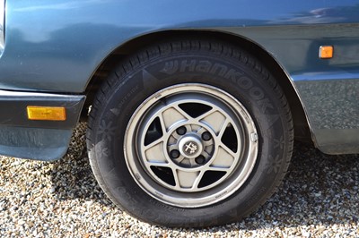 Lot 323 - 1989 Alfa Romeo Spider 2.0 S3