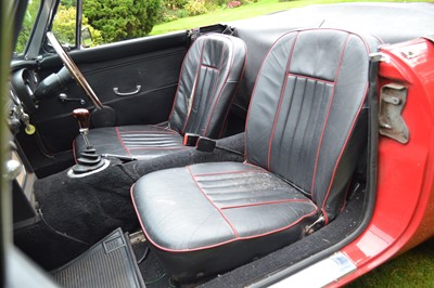 Lot 309 - 1965 MG B Roadster