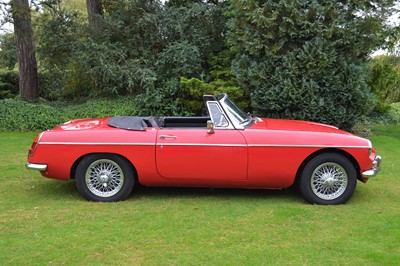 Lot 309 - 1965 MG B Roadster