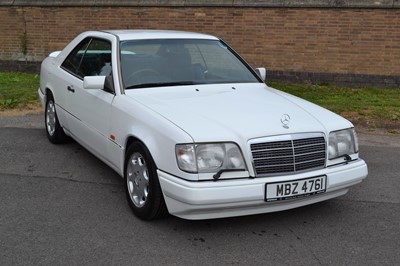 Lot 305 - 1994 Mercedes-Benz E220 Coupe