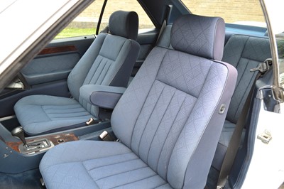 Lot 305 - 1994 Mercedes-Benz E220 Coupe