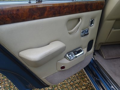 Lot 59 - 1977 Rolls-Royce Silver Shadow II