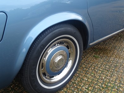 Lot 59 - 1977 Rolls-Royce Silver Shadow II