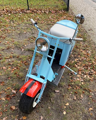 Lot 211 - 1949 Cushman Model 62 Roadking