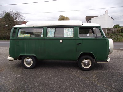Lot 301 - Volkswagen Type 2 (T2) Camper