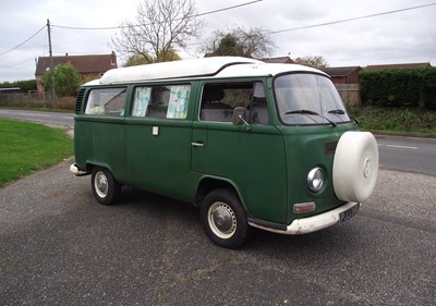 Lot 301 - Volkswagen Type 2 (T2) Camper