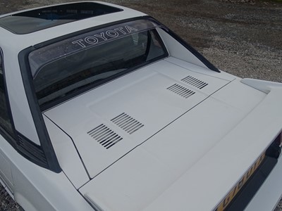 Lot 49 - 1990 Toyota MR2