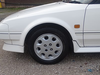 Lot 49 - 1990 Toyota MR2