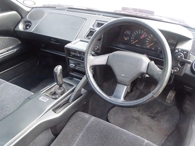 Lot 49 - 1990 Toyota MR2