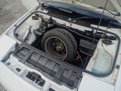 Lot 49 - 1990 Toyota MR2
